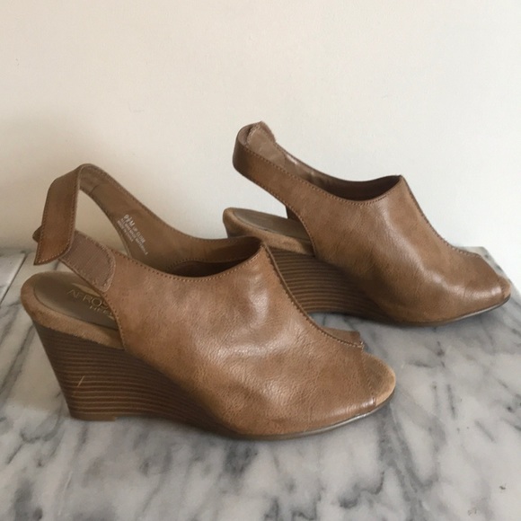 Peep toe wedges - Picture 3 of 4